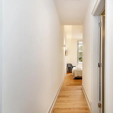 아파트 Beautiful Flat Near Praca Do Comercio By Lovelystay