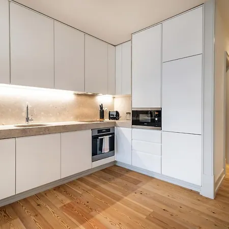 Апартаменты Beautiful Close To Praca Do Comercio By Lovelystay Лиссабон